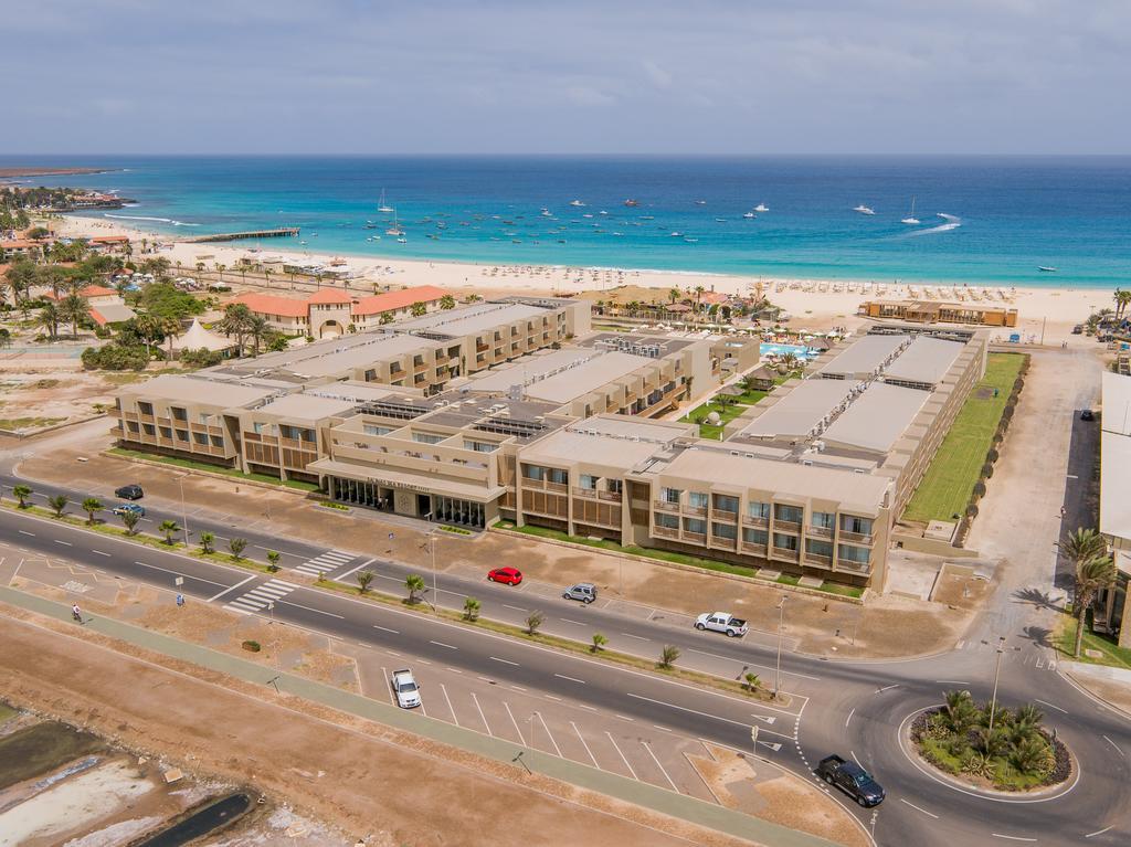 Oasis Salinas Sea Hotel Santa Maria Exterior photo